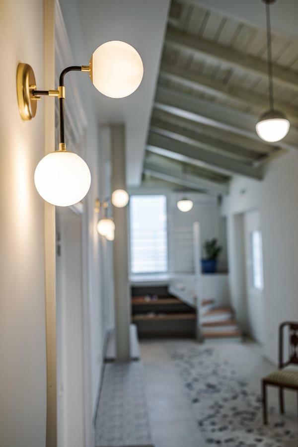 Stylish Apartments-1878 House